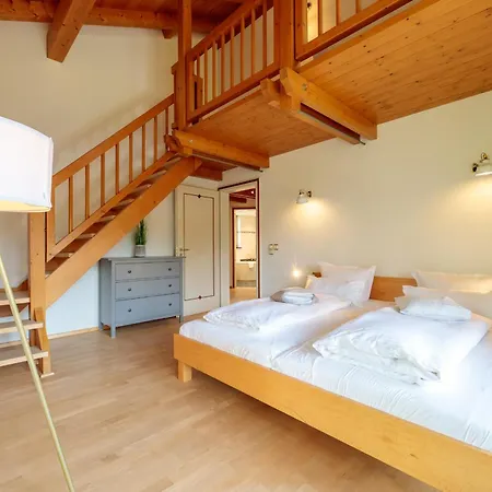 Haus Am Leitenfeld Holiday home Garmisch-Partenkirchen